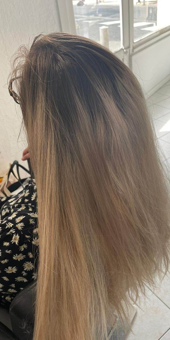 Avant, Balayage sur longueurs, base châtain