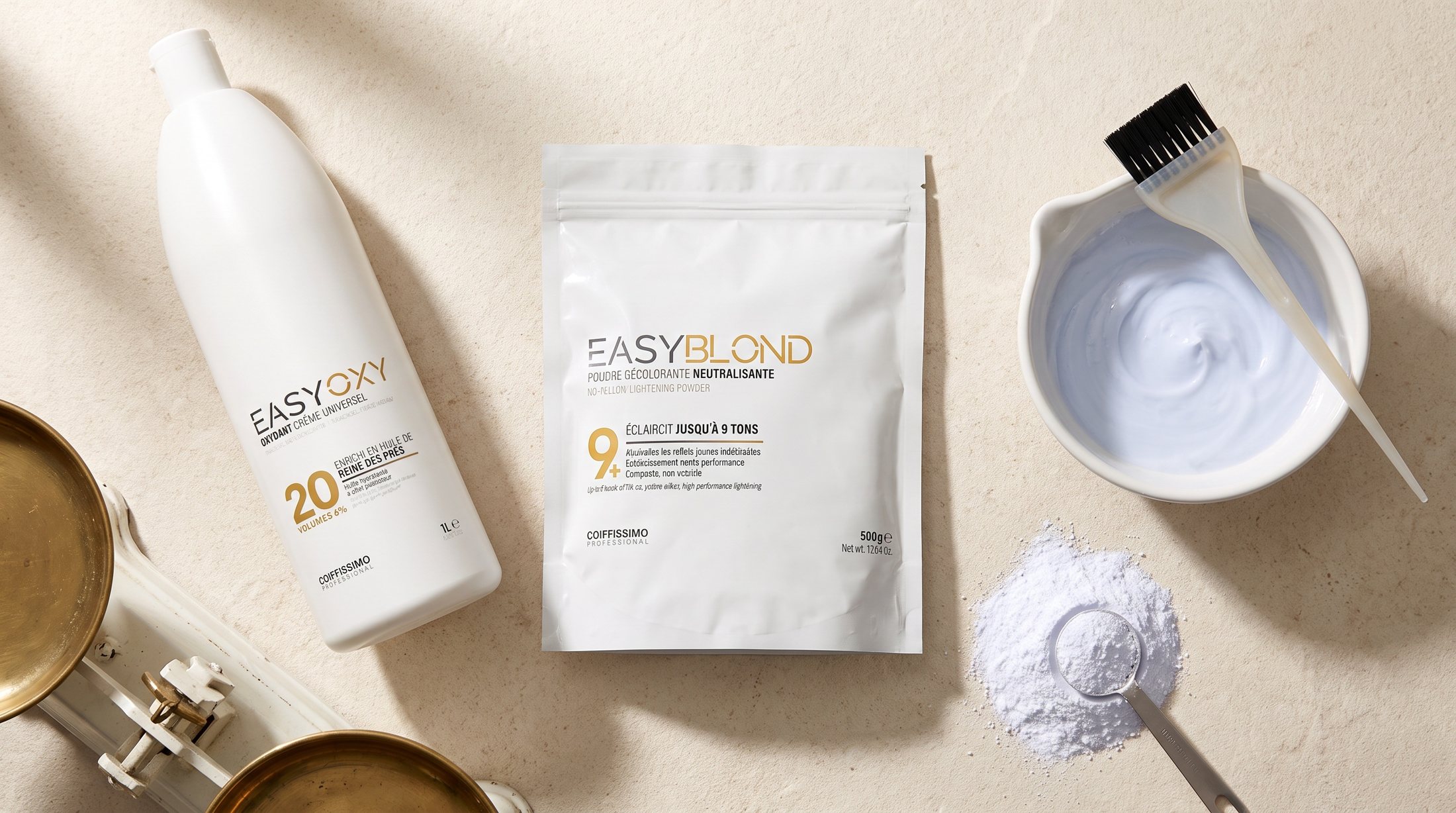 Poudre décolorante EasyBlond et oxydant EasyOxy, vue de dessus